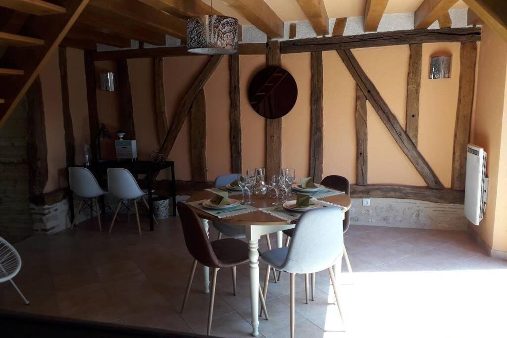 La Maison Du Bonheur Groupe Famille Ladon 外观 照片
